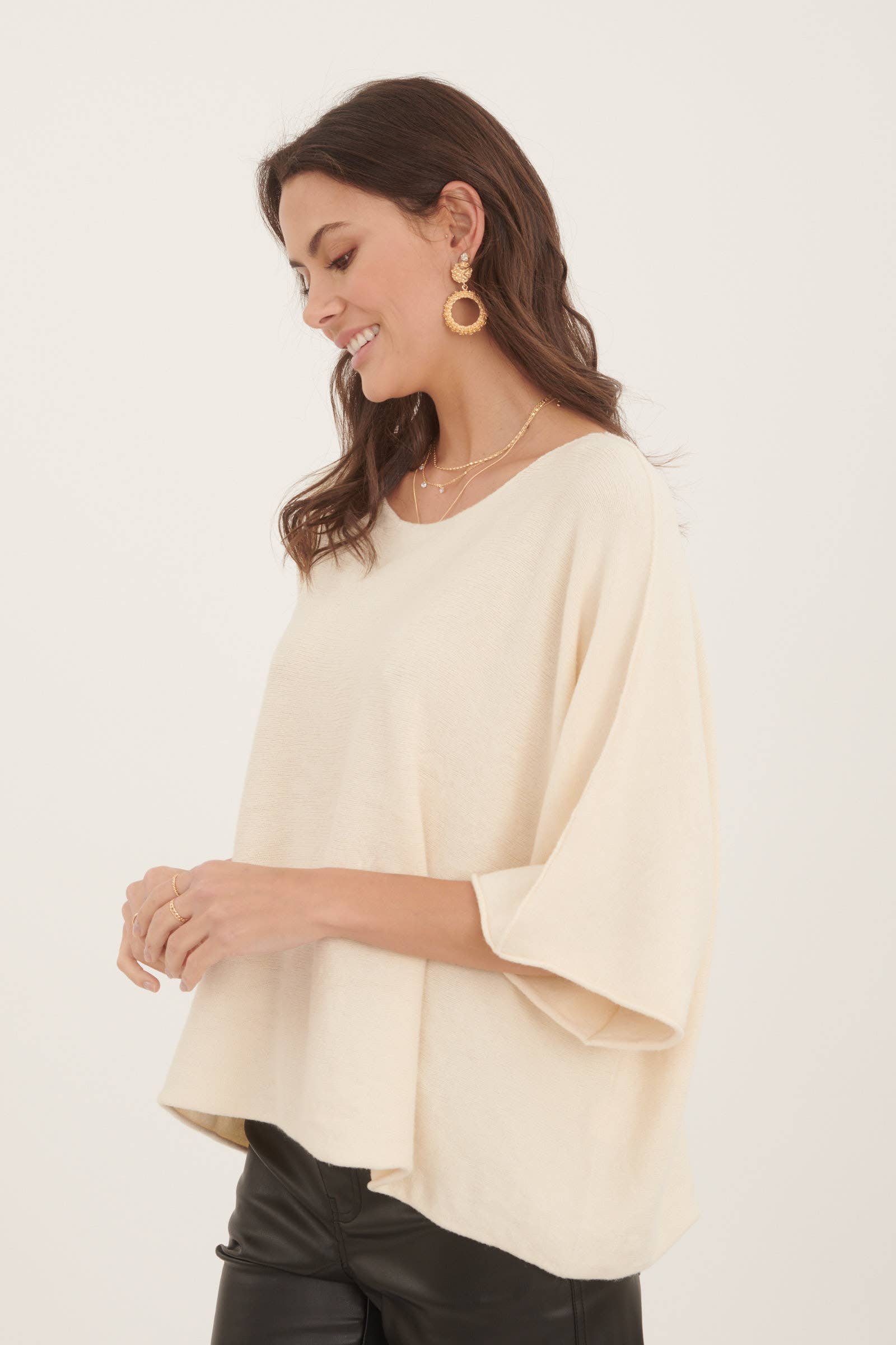 ORNELLA PARIS - Wholesale Knit Sweater - Women's - Solid round neck sweater LEL-P222816