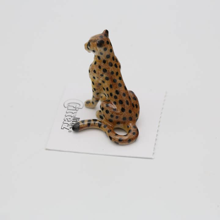Little Critterz - Wholesale Decorative Figurine - Jelanii Cheetah Porcelain Miniature