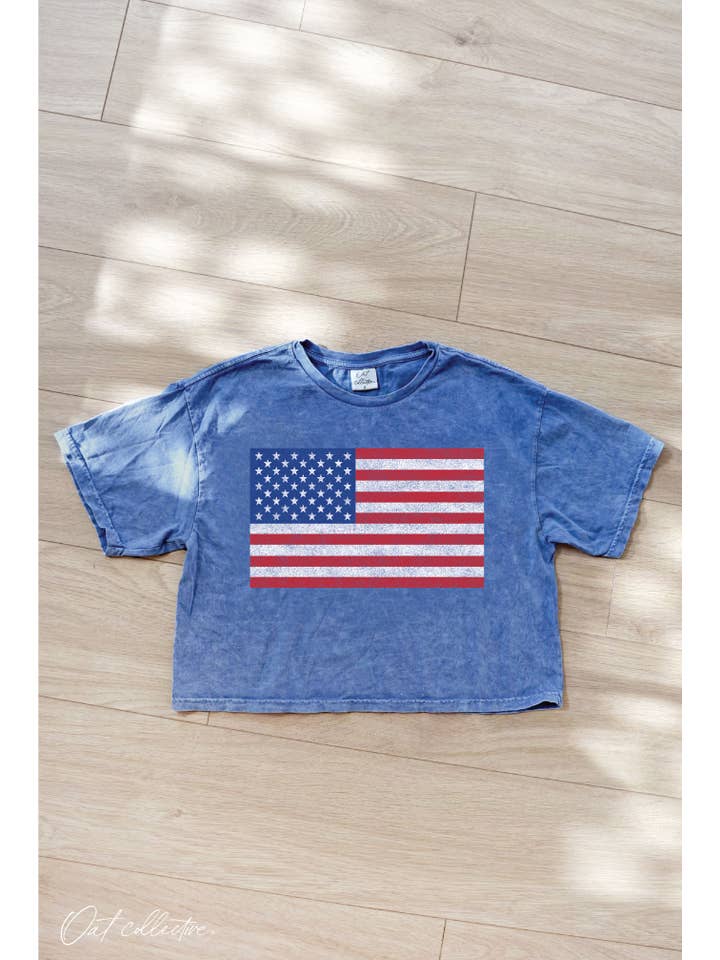OAT COLLECTIVE - Vendita all'ingrosso Maglietta serigrafata - Donna - Top corto con grafica minerale con bandiera degli Stati Uniti6
