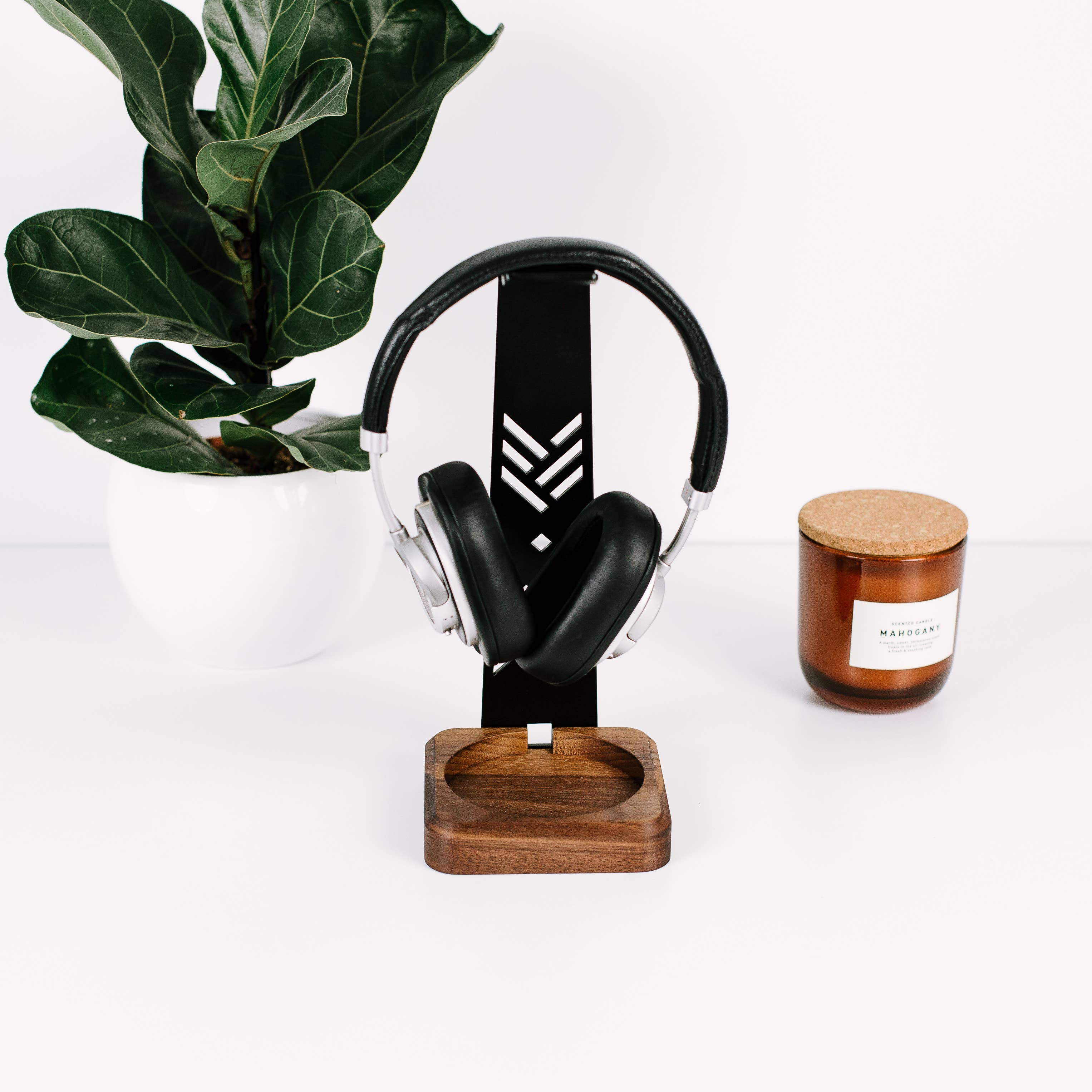 Halostands - Wholesale Portable Charger - Headphone stand wood, headphone holder, gamer gifts, home-149