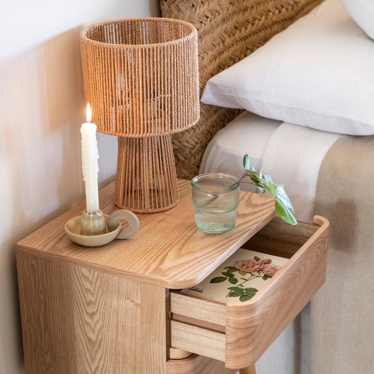 Andrea House - Wholesale Accent/Desk Lamp - Natural fiber bedside lamp2