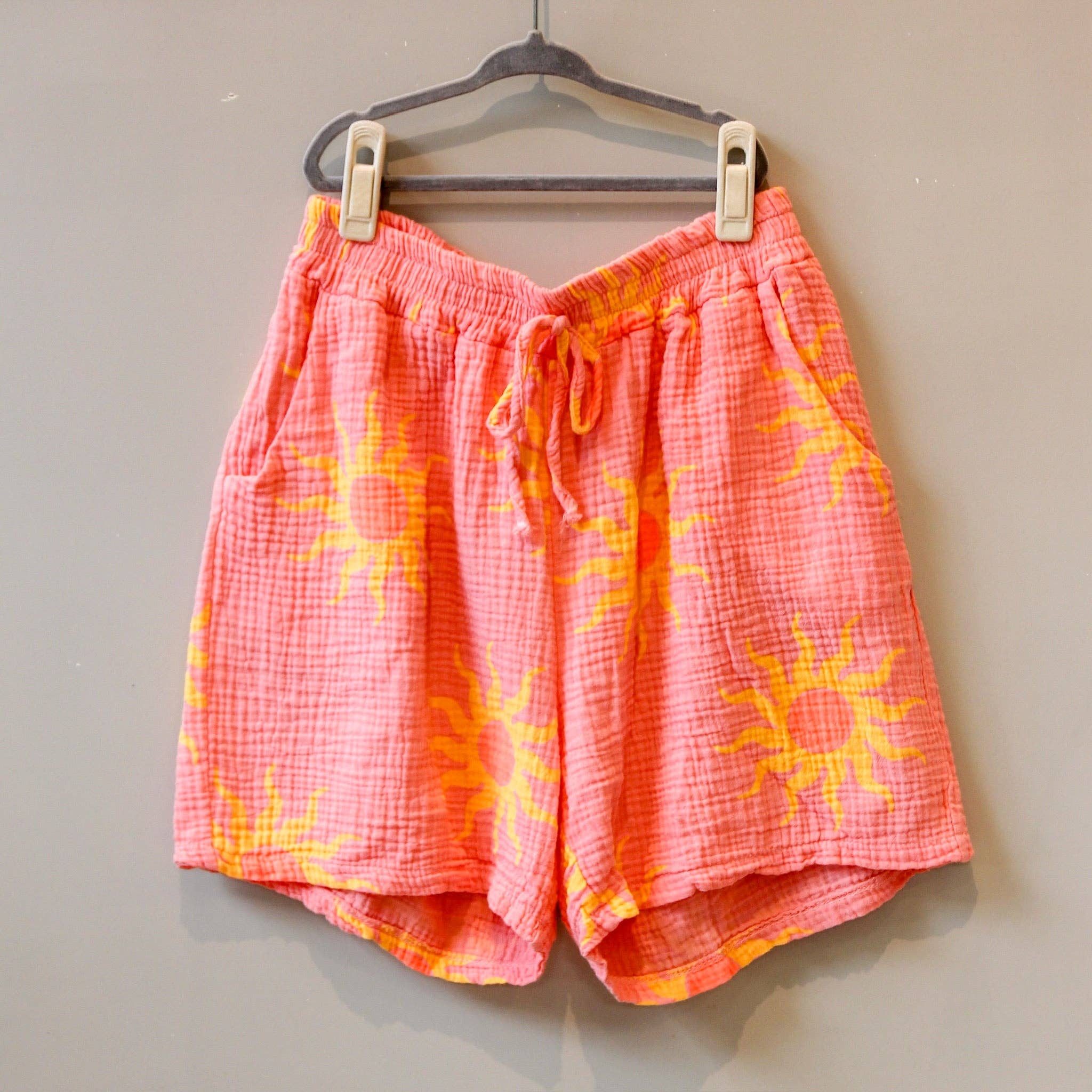 Bazaar Noir UG – Großhandel Shorts – Damen – Short "Sunny"6