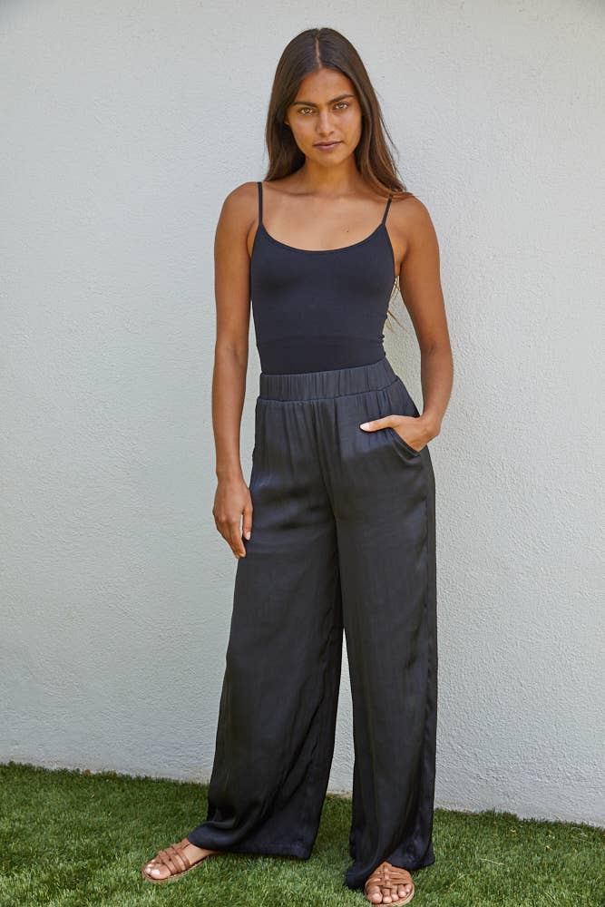 By Together – Großhandel Body – Damen – S1089 | Hochwertiger, nahtloser Body mit Spaghettiträgern1