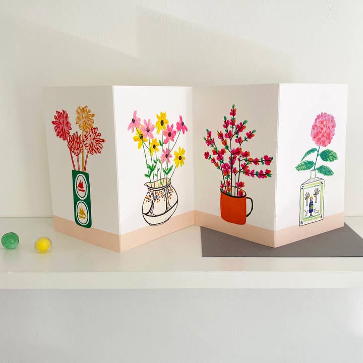 Concertina Trifold-blommor i vintagekrukor Gratulationskort för wholesale av Lou Mills