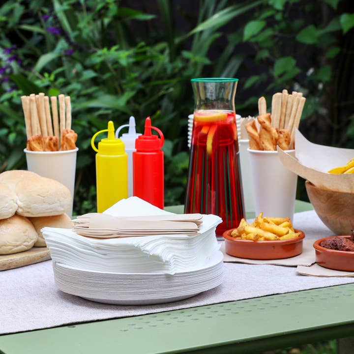 Talking Tables UK - Wholesale Disposable plate - Table Kind White Paper Plates | 150 Pack | Party Plates |3