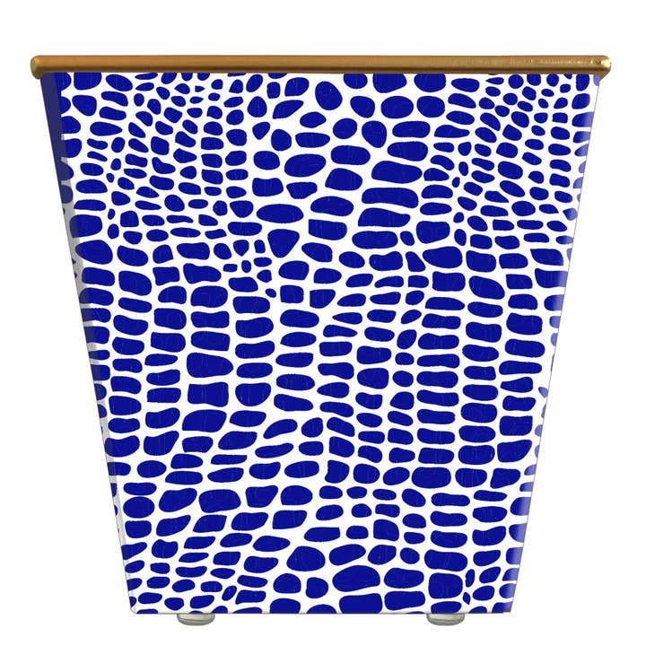 Kaars in alligatorleren cachepot voor wholesale door Hedge Farm Candles and Containers