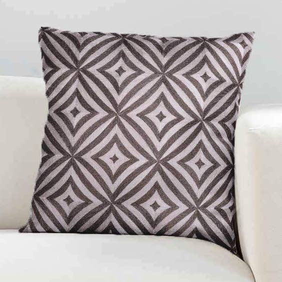 Housse de coussin brodée 20 « x20" pour la vente par Decozen