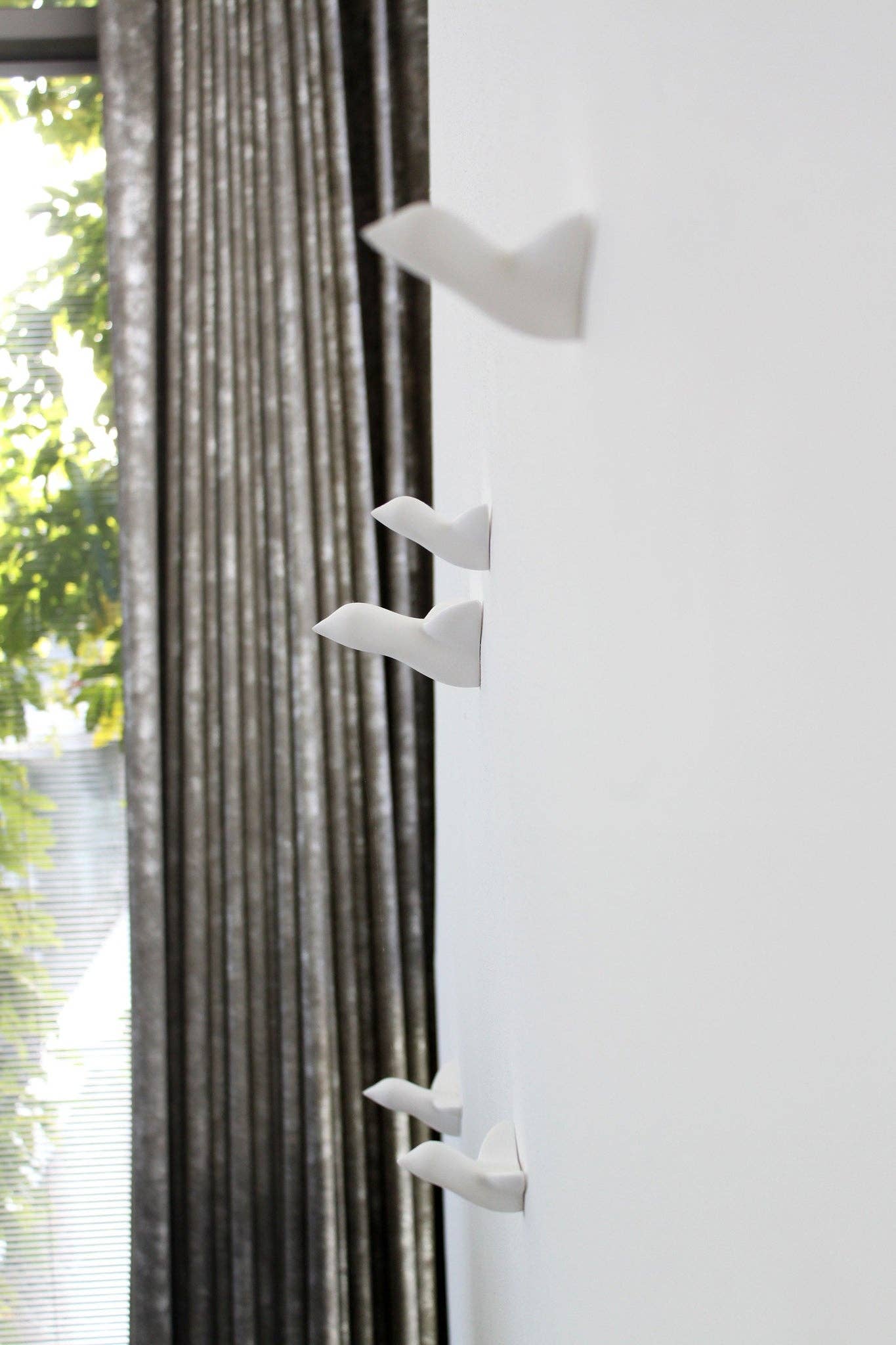 Formpoet - Vendita all'ingrosso Decorazione da parete 3D - Piccolo gruppo di 4 uccelli in ceramica4