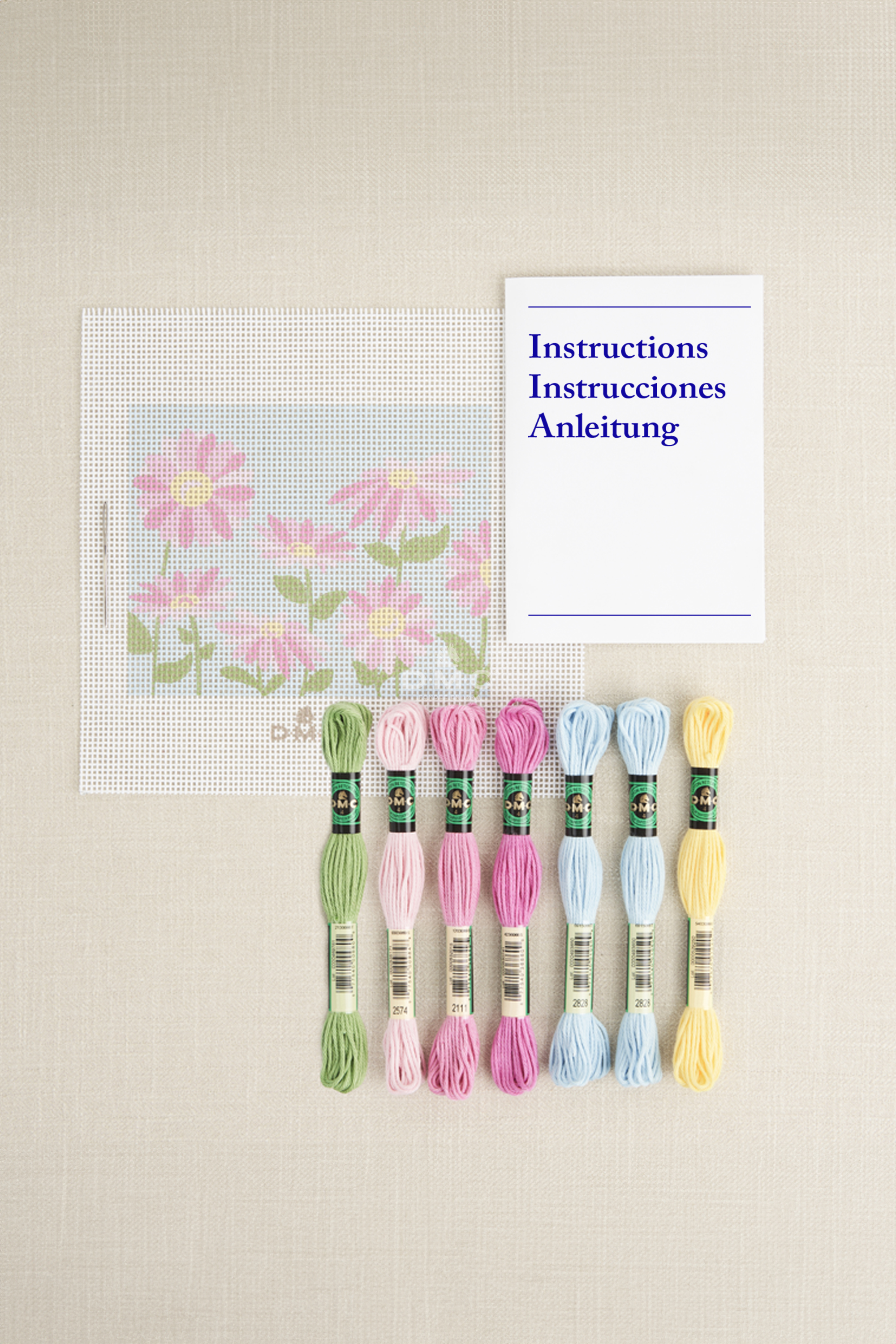 The DMC Group – wholesale Embroidery/cross-stitch supplies – Daisy Field - DMC - Tapestry Needlepoint Kit3