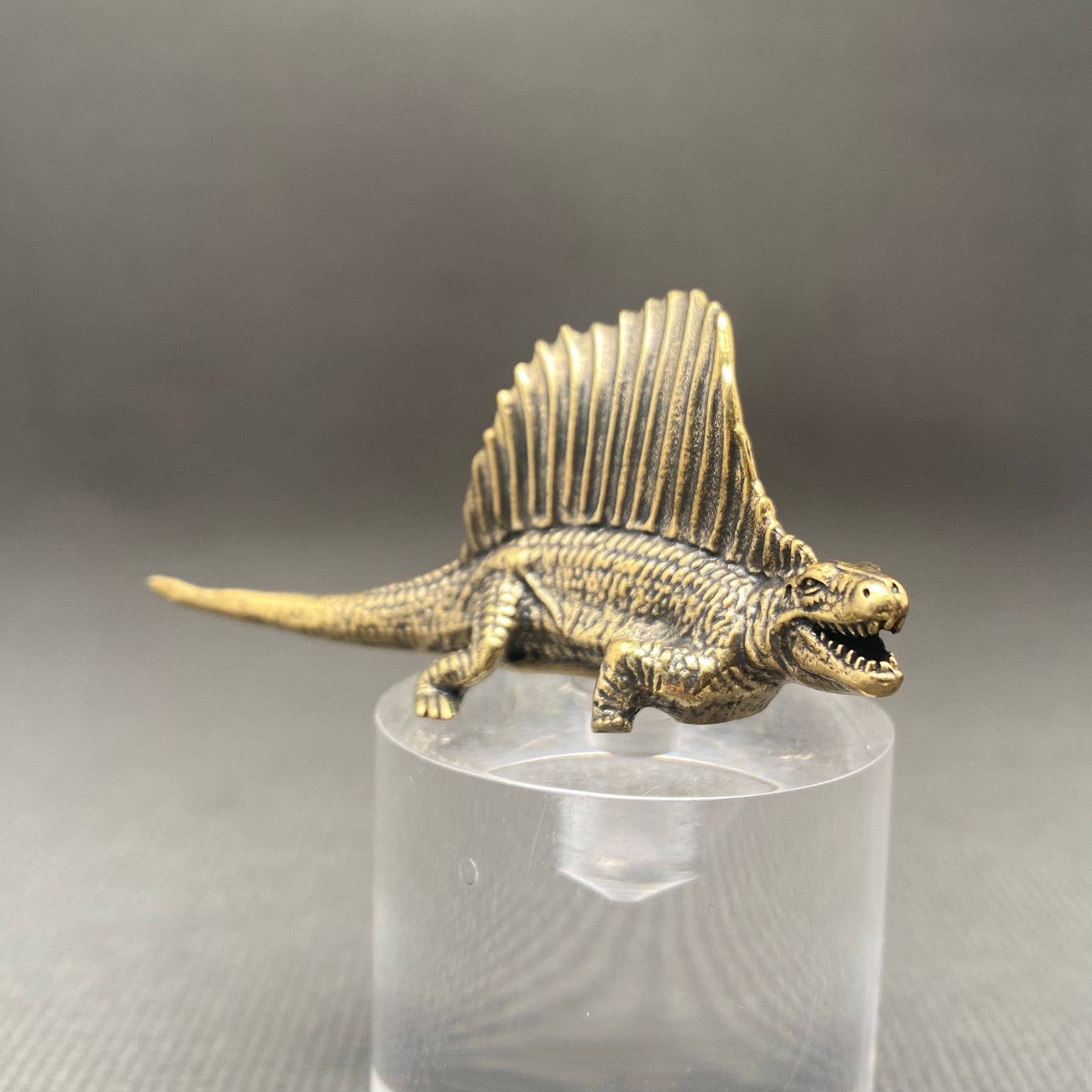 Mio Queena - Wholesale Decorative Figurine - Brass Spinosaurus Crafts Desktop Ornaments Decoration