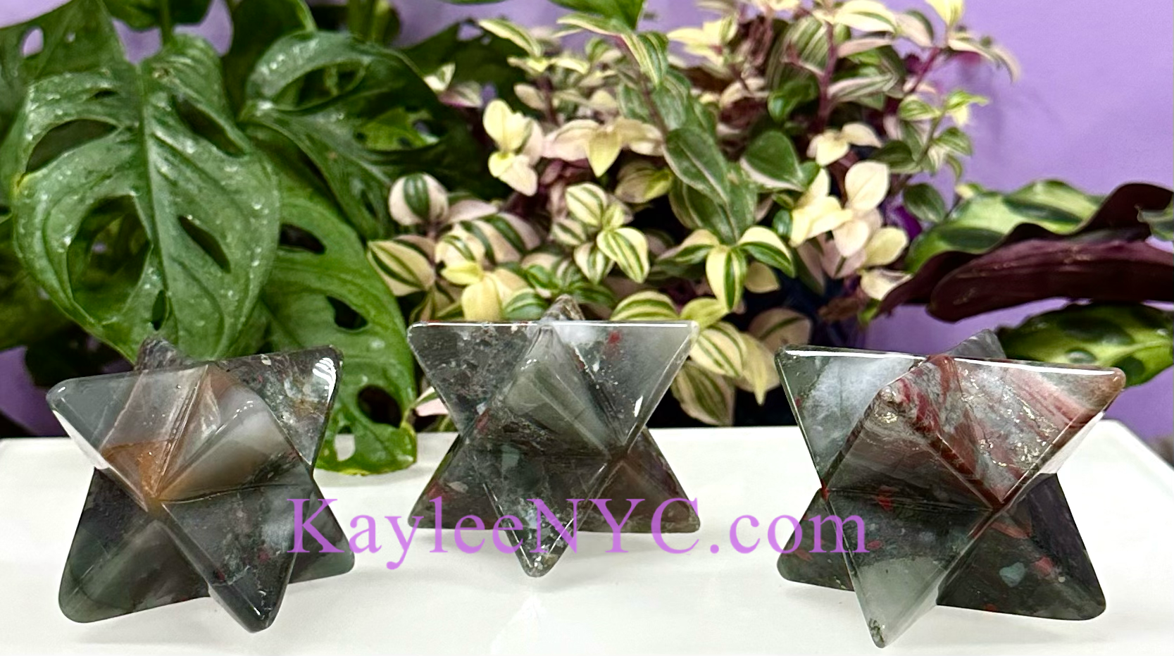 KayleeNYC - Wholesale Spiritual Stone/Crystal - 3cm Natural Bloodstone Merkaba Healing Energy1