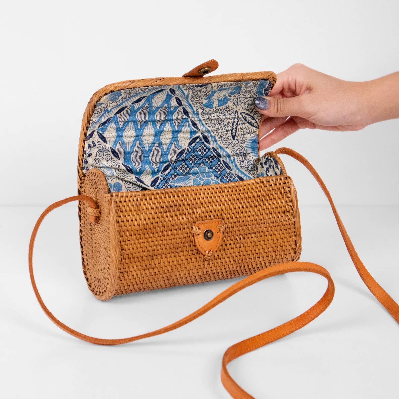 Bali Harvest - Wholesale Crossbody Bag - Women's - Rattan Bag Purse Wallet Clutch (Brown) - Bali Straw Wicker1