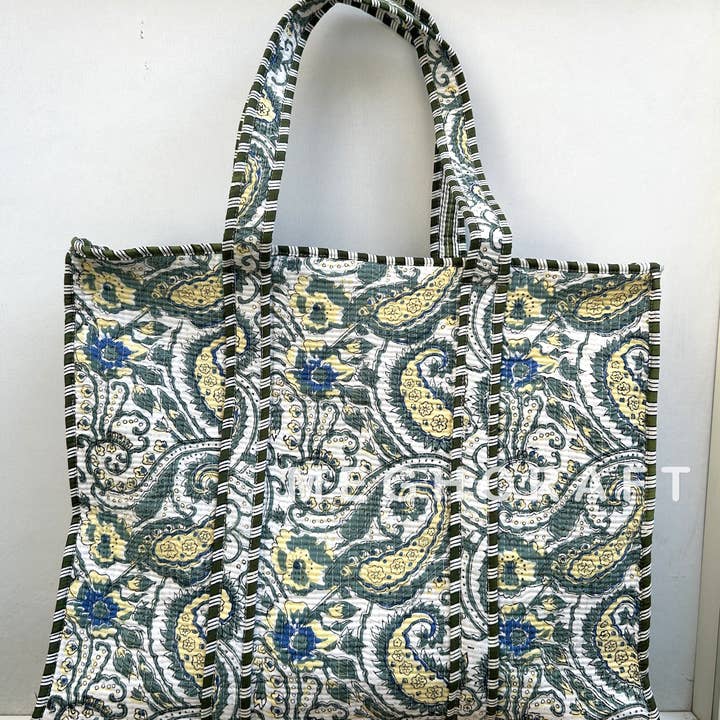 Meghcraft - Wholesale Beach bag - Reversible Quilted Block Printed Beach Bag - PAISLEY Print 1