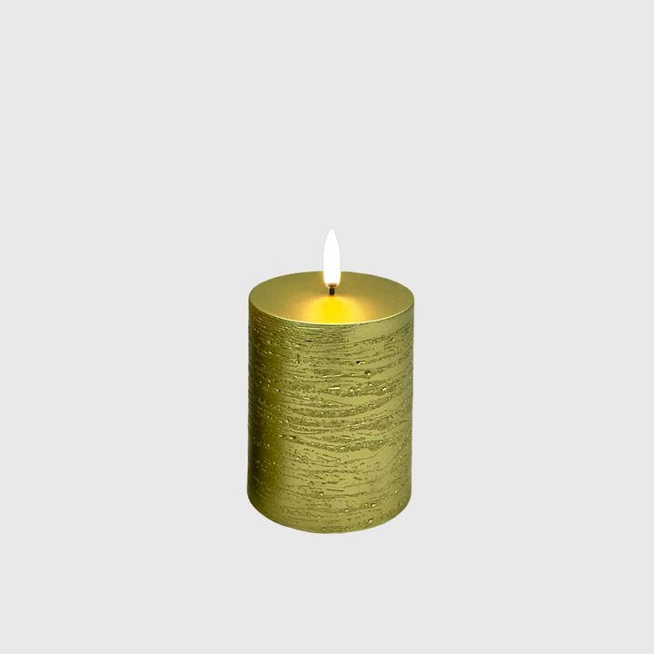 CalmFlame Distressed LED Pillar-No Fragrance for wholesale by ARTEMIS