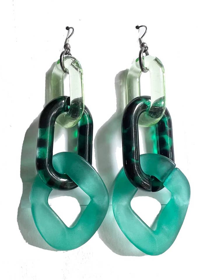Boucles d'oreilles triple chaîne tortue vert jade Infinite Colors pour la vente par cukimber