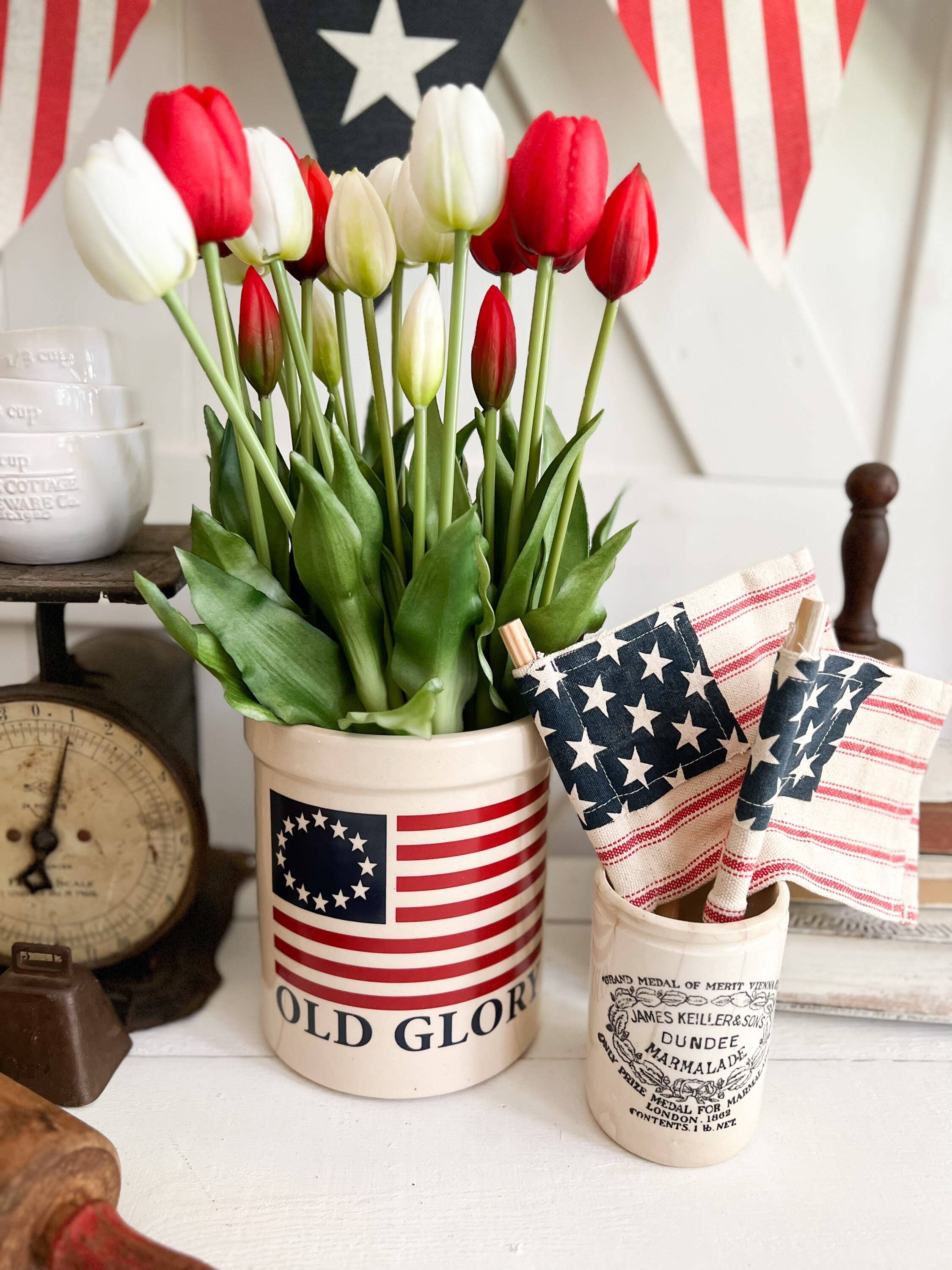 Crafted Hive Culture - Wholesale Flag - mini fabric American flag4