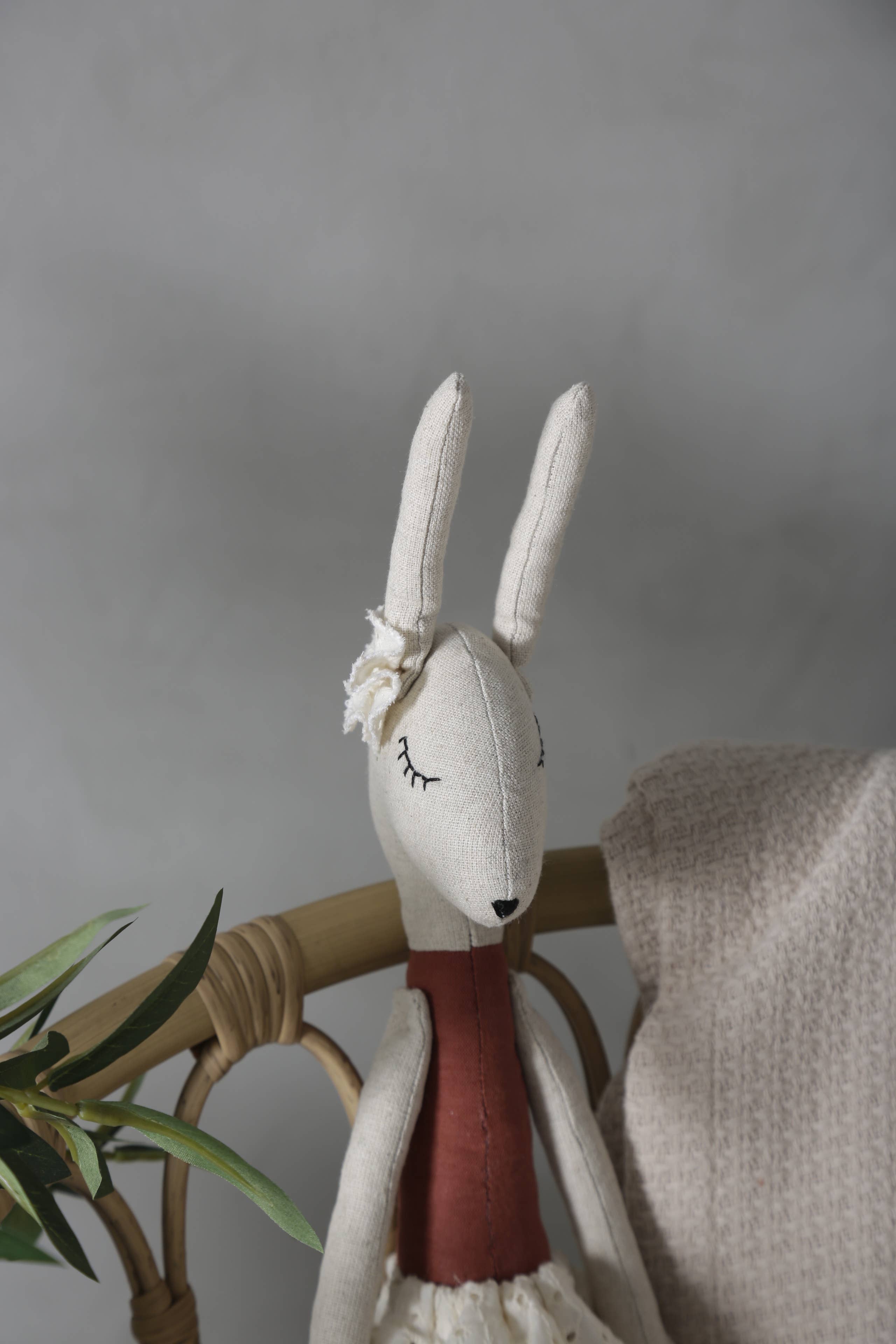 2 Stories - Venta al por mayor Peluche - Niños y bebés - Conejo de peluche y muñeca de tela hecha a mano3