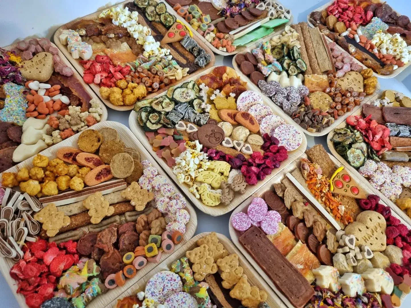 DOGraze - Wholesale Pet Treats - Dog - Barkuterie board13