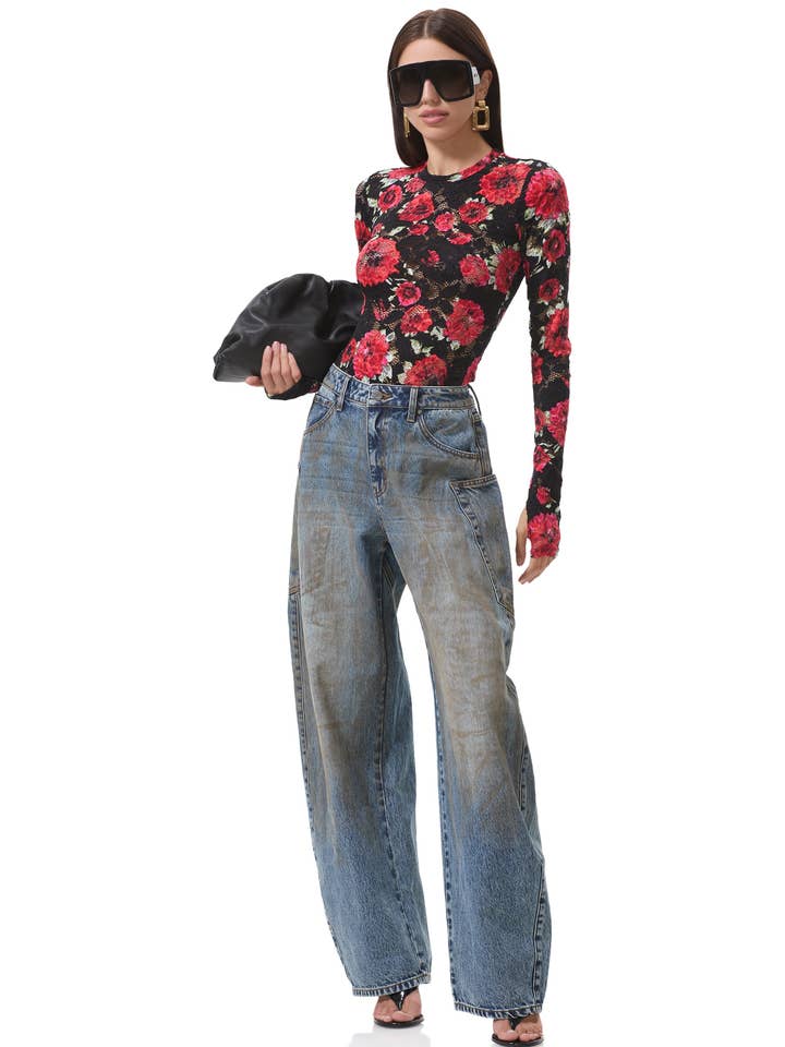 Kaylee Häkelspitzen-Top - Gemalte Rosen für den Großhandel von AFRM