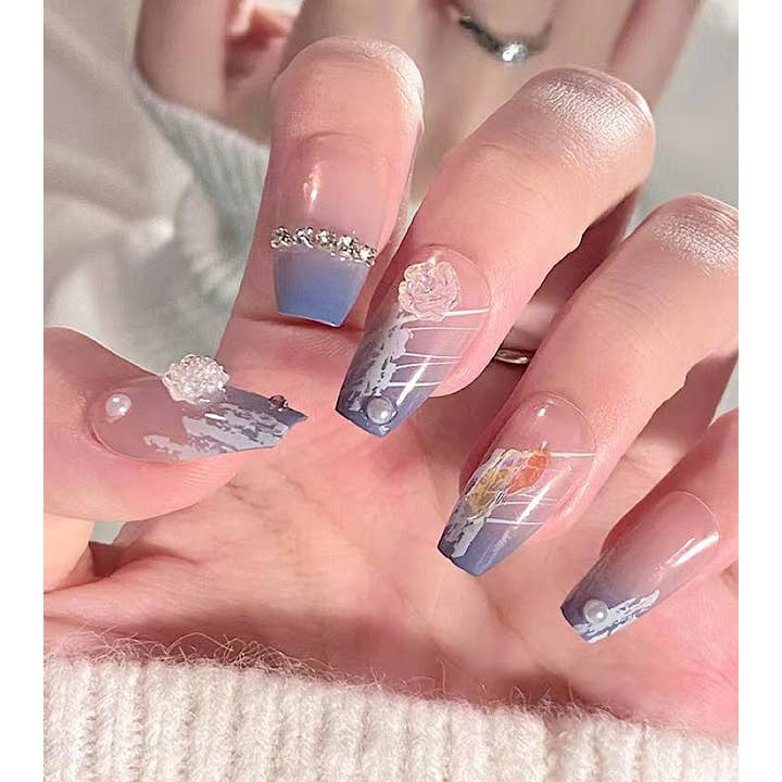 Kids Charm Online - Wholesale Press-On/Fake Nails - BEAUTIFUL WOMEN NAIL SET / 5 PIECE NAIL KIT. CHOOSE YOUR FAV