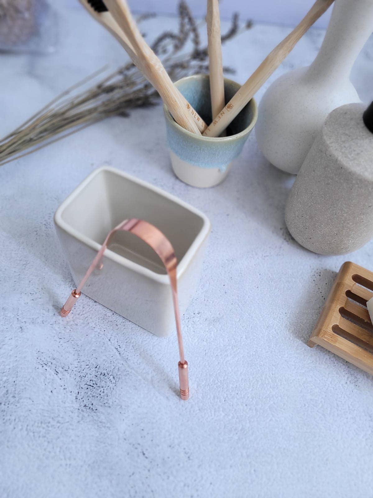 New Living - Wholesale Tongue Scraper - Copper Tongue Scraper1