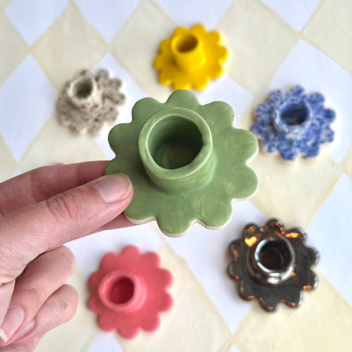 Crunch Supply - Wholesale Candle Holder - Ceramic Flower Taper Candle Holder2