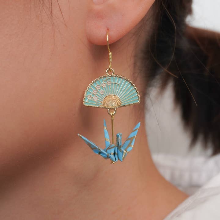 Kamyi.Art Origami Designs - Wholesale Dangle Earrings - Origami Crane and Fan Gold Earrings - Seawave on Teal3