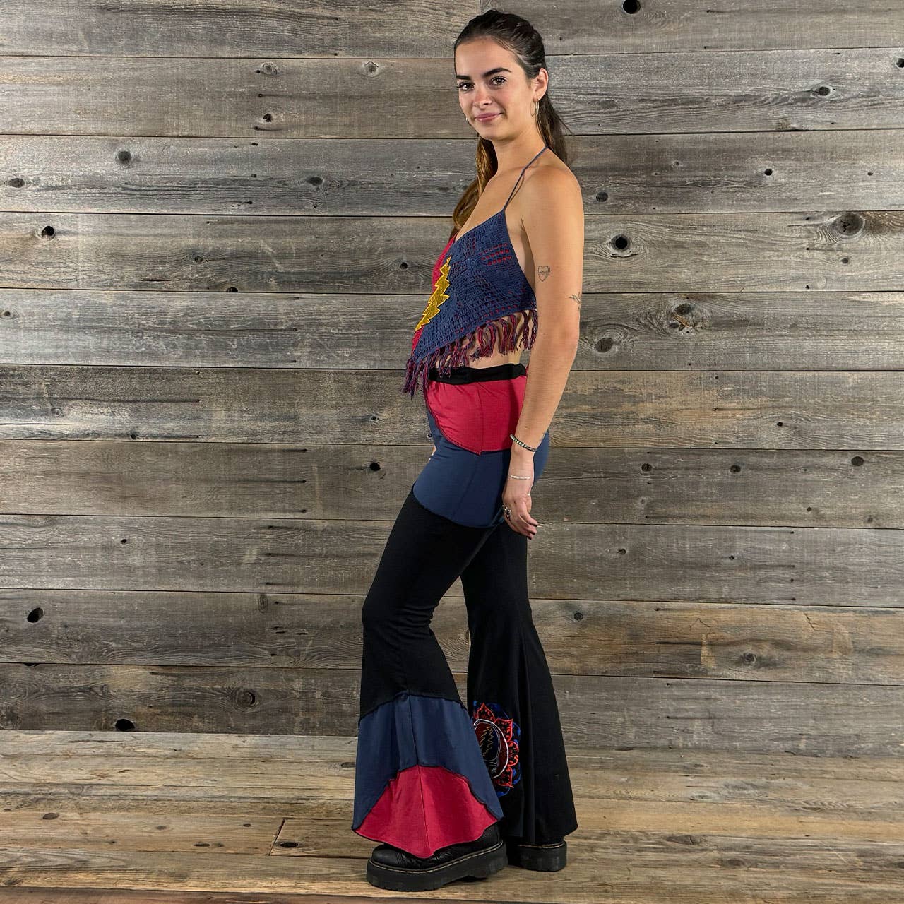 Couleur comme illustré Pantalon brodé Grateful Dead Steal Your Face en coton et lycra en vente sur Faire1