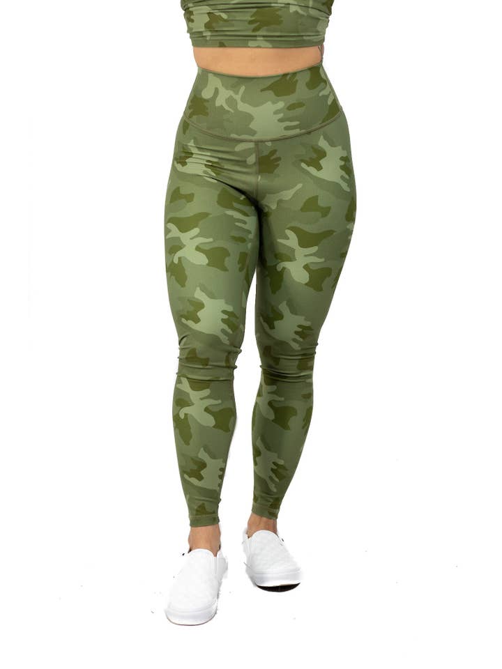 Vital Apparel – Großhandel Sport-/Lounge-Leggings – Damen – Plüsch V2 Combat Legging - Grüne Tarnung