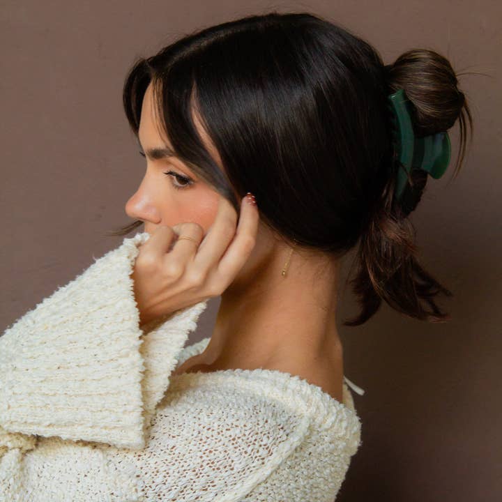 Shop Andi - Wholesale Hair Clip - Women's - Fall Curved Claw Clip5