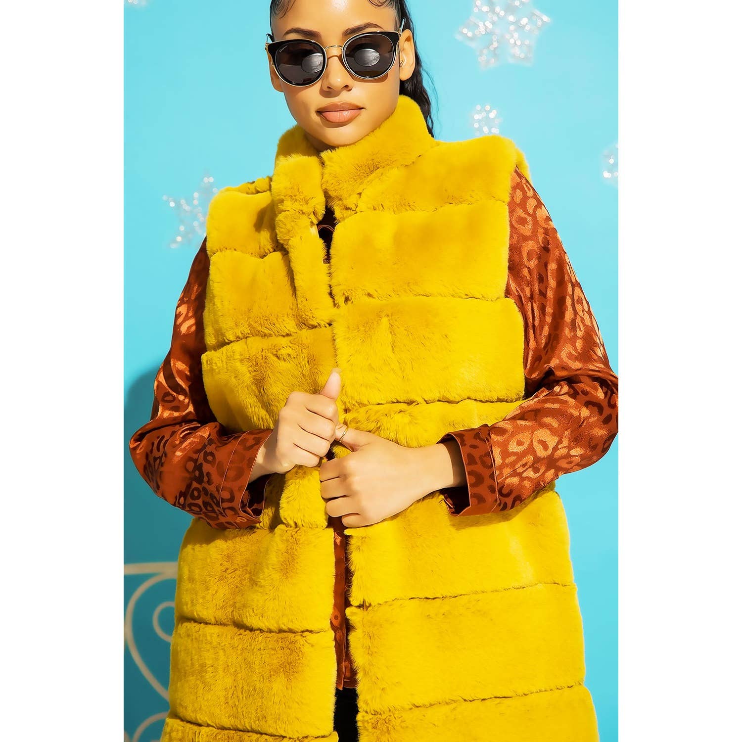 Sweet Generis - Vente Veste sans manches – femme - GILET BOUFFANT LONG EN FOURRURE À COL MONTANT31