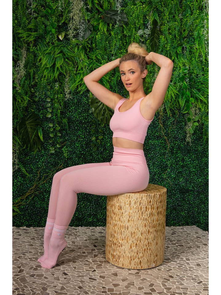 Arebesk - Wholesale Socks - Women's - Classic Women's Crew Grip Sock27