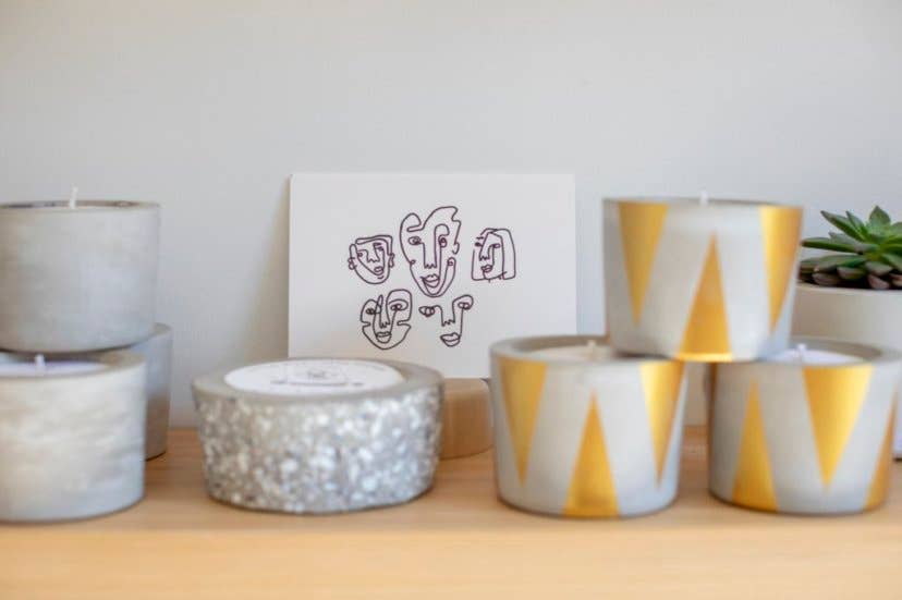 MacBailey Candle Company - Wholesale Jar/Filled Candle - Gold Triangle 8oz - Oakmoss and Amber3