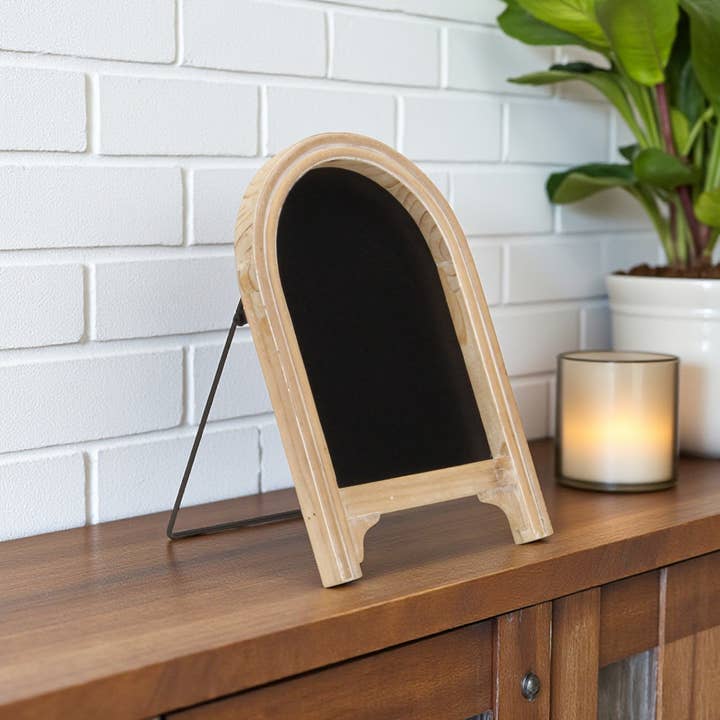 HomeRoots - Vente Sculpture - Tableau à craie sur chevalet de table en bois naturel de 12 pouces1