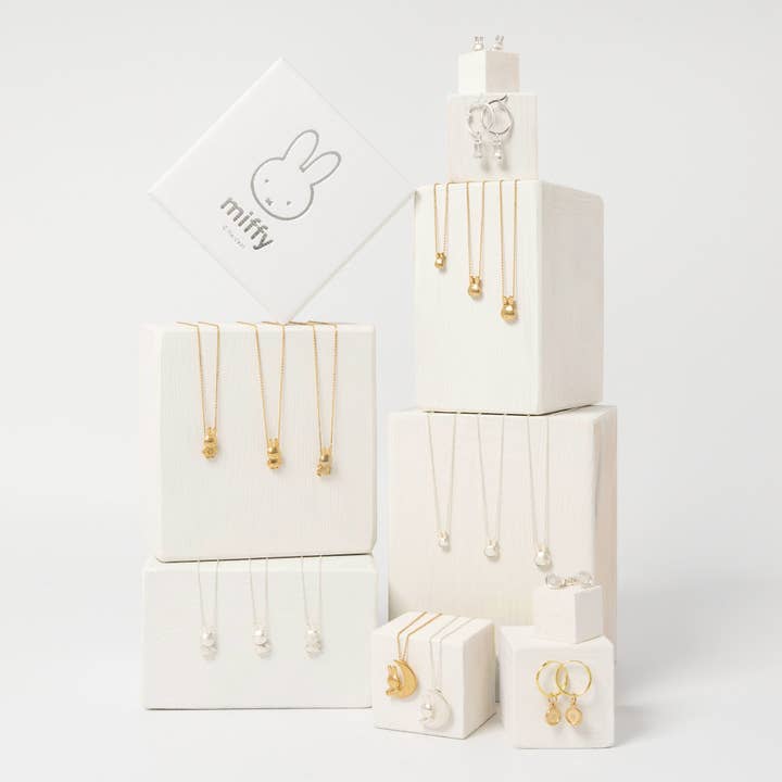 LICENSED TO CHARM – Engroshandel Halskæde med vedhæng – Miffy Body Charm halskæde (Sterling Sølv)5