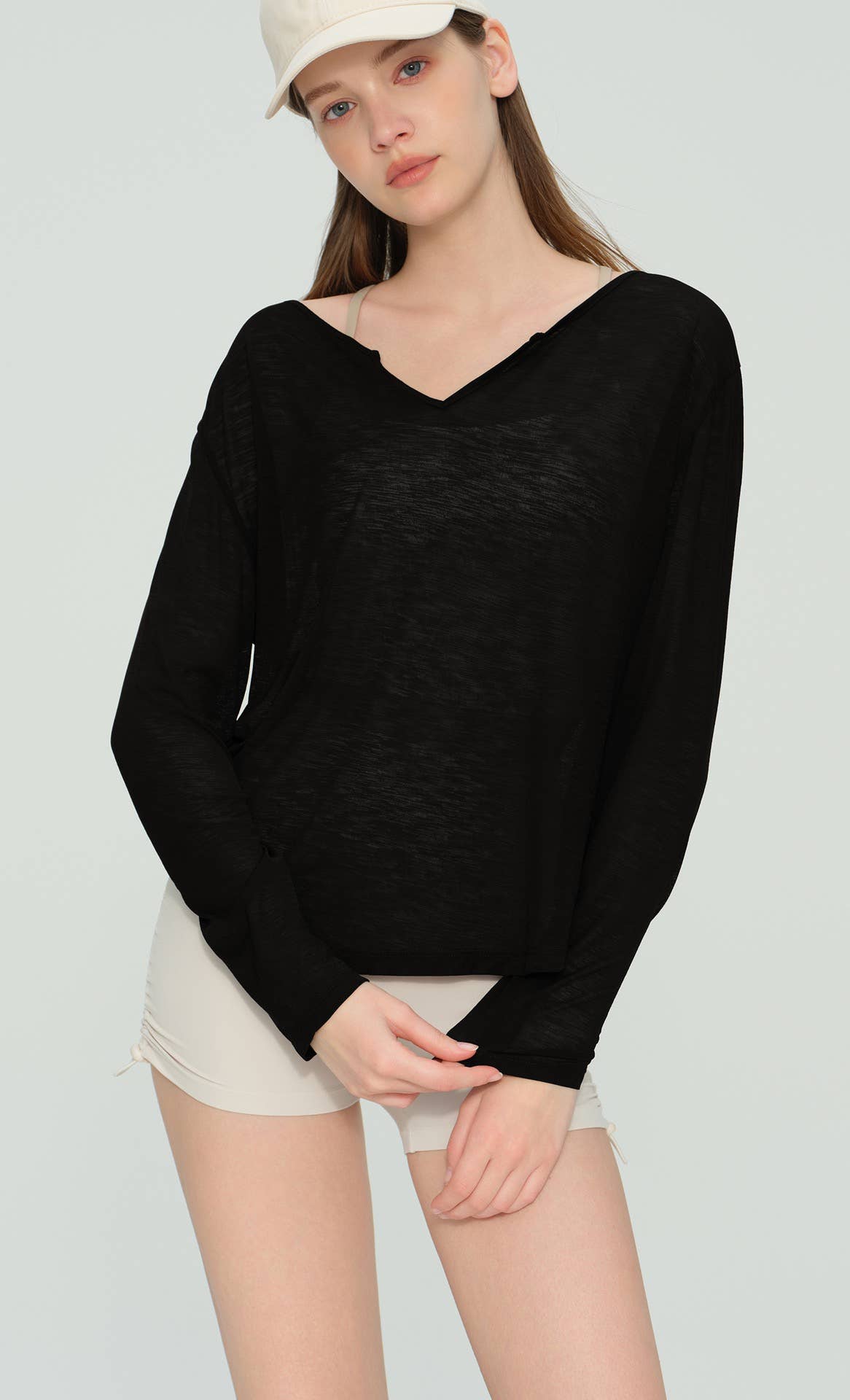 91thelabel - Vendita all'ingrosso Maglia sportiva - Donna - Copriabito Attivo Trasparente a Vestibilità Ampia Calin5