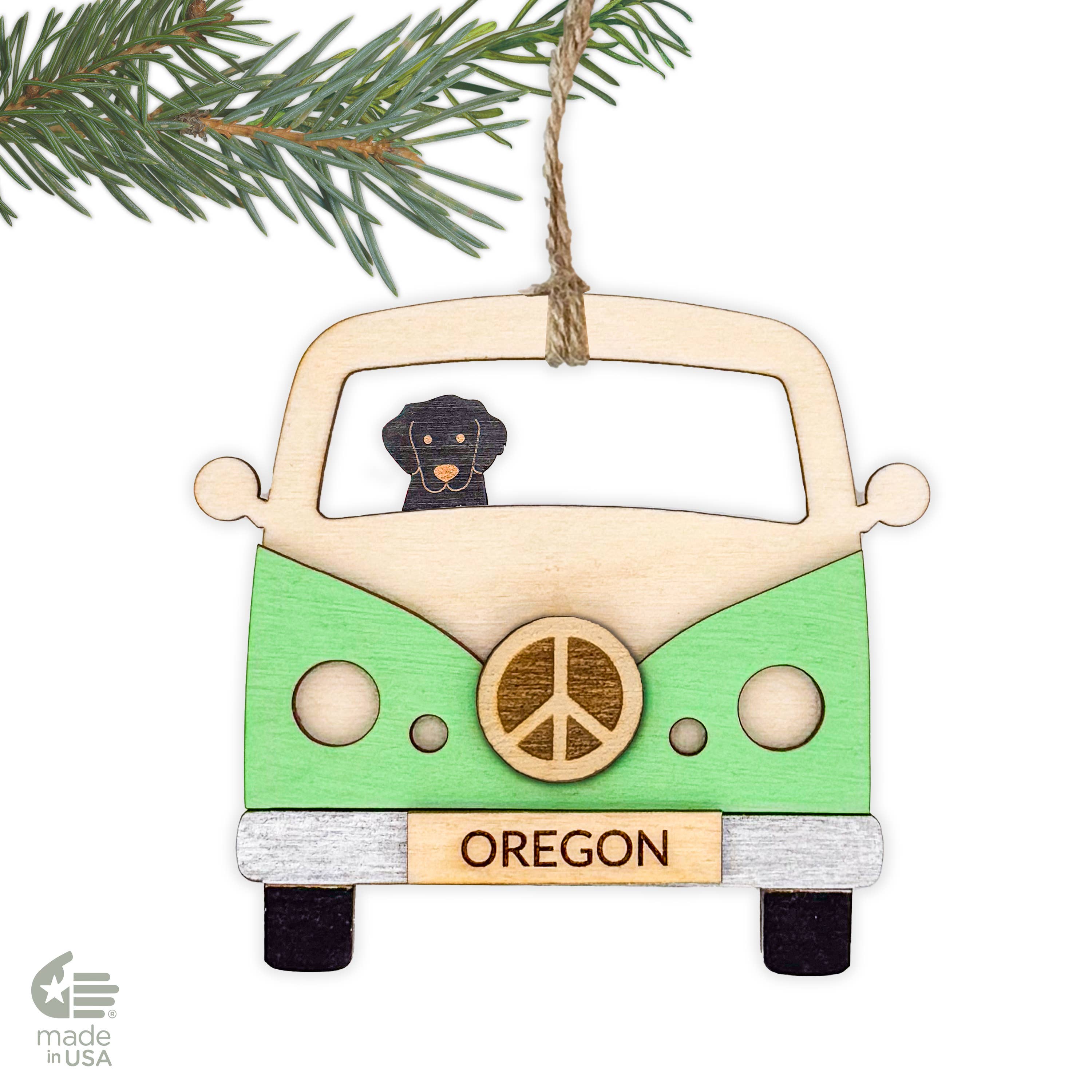Bloom & Wander - Wholesale Ornament - VW Bus + HOND Ornamenten | Strand Kust Kerstmis Gemaakt in de VS2