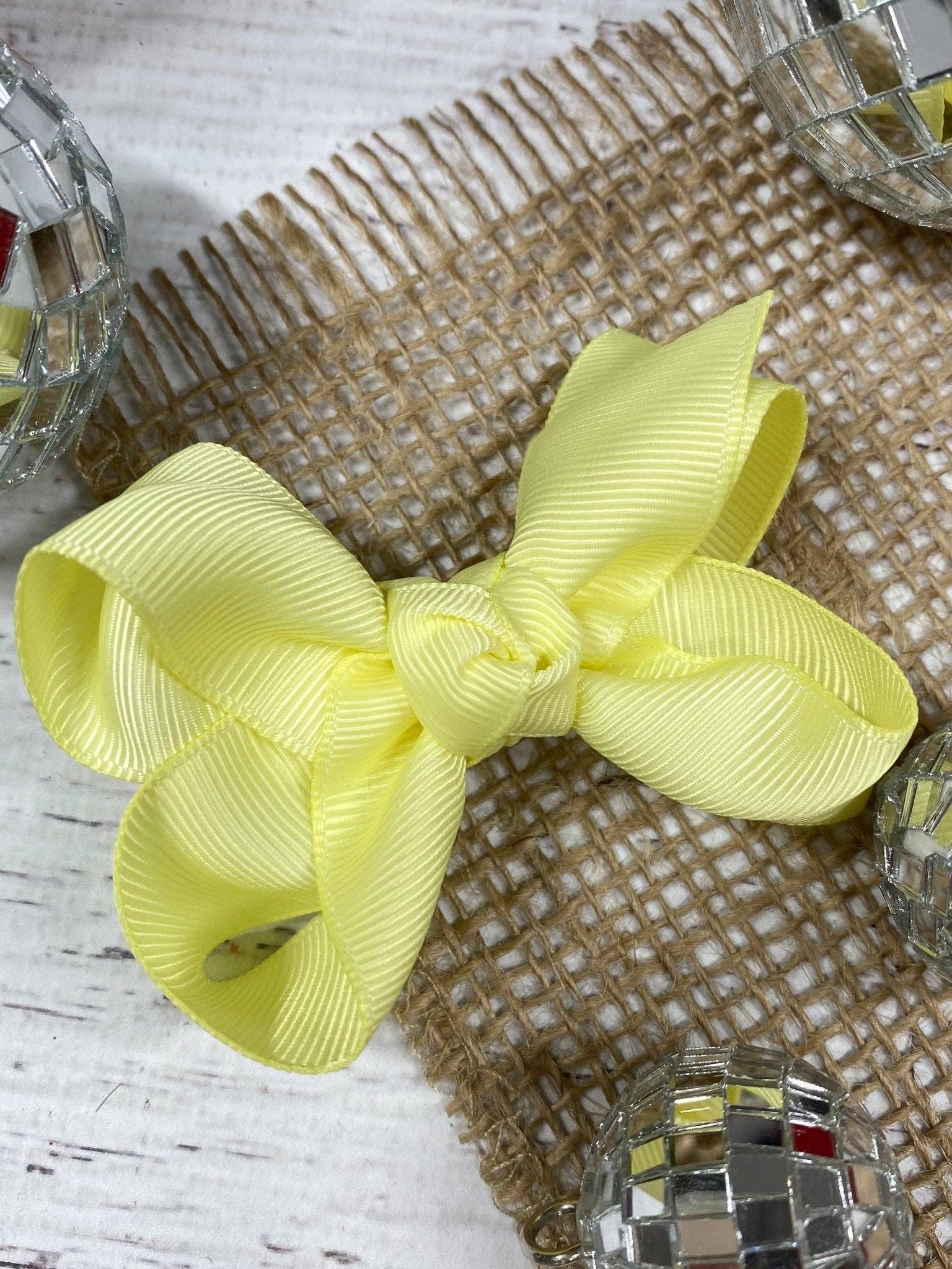 The Hair Bow Company - Wholesale Hair Bow - Kids - Original Grosgrain Hair Bow - Alligator Clip - 3"33