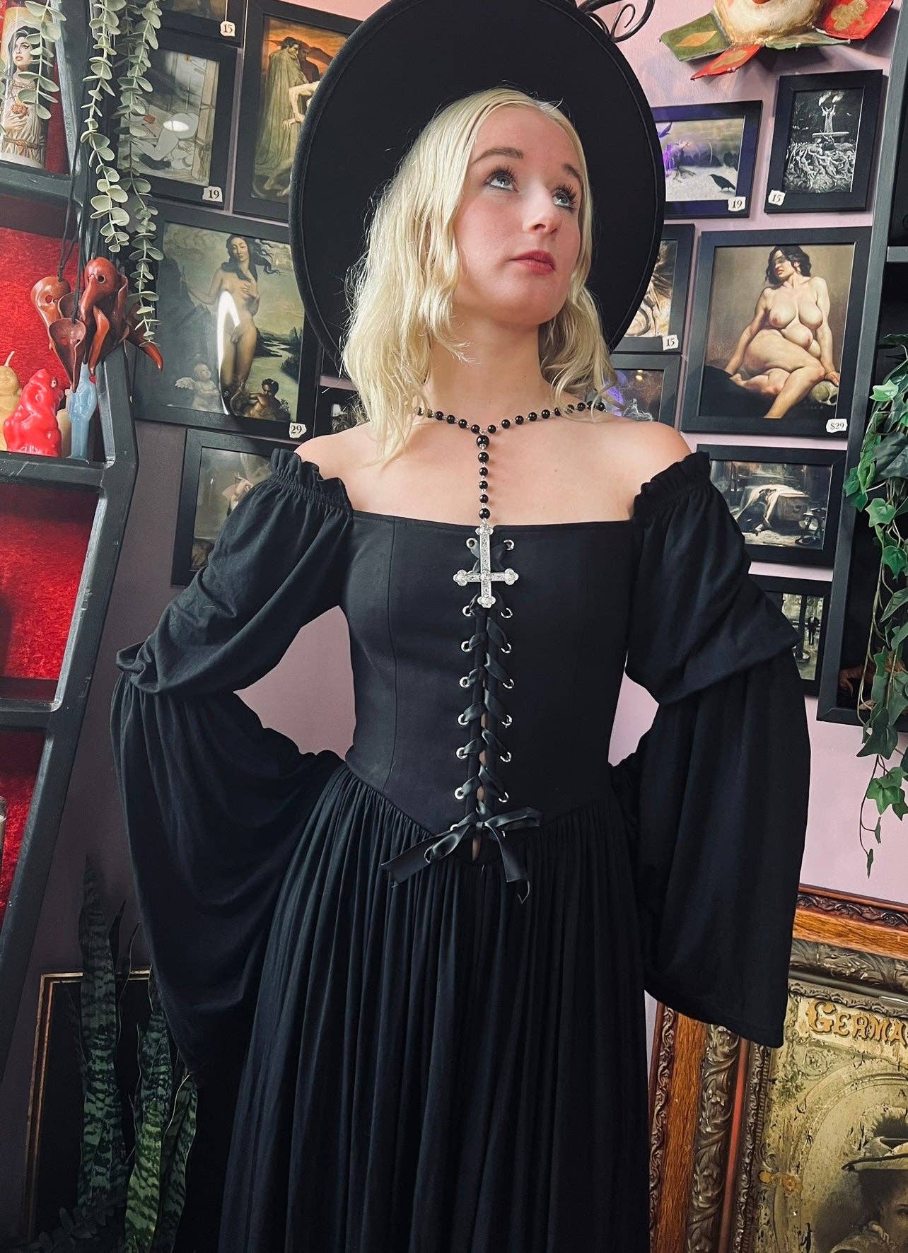 Witchwood Bags – wholesale Klänning - Dam – Lilith - Cottage goth-klänning i jersey med snörning - redo att skickas9