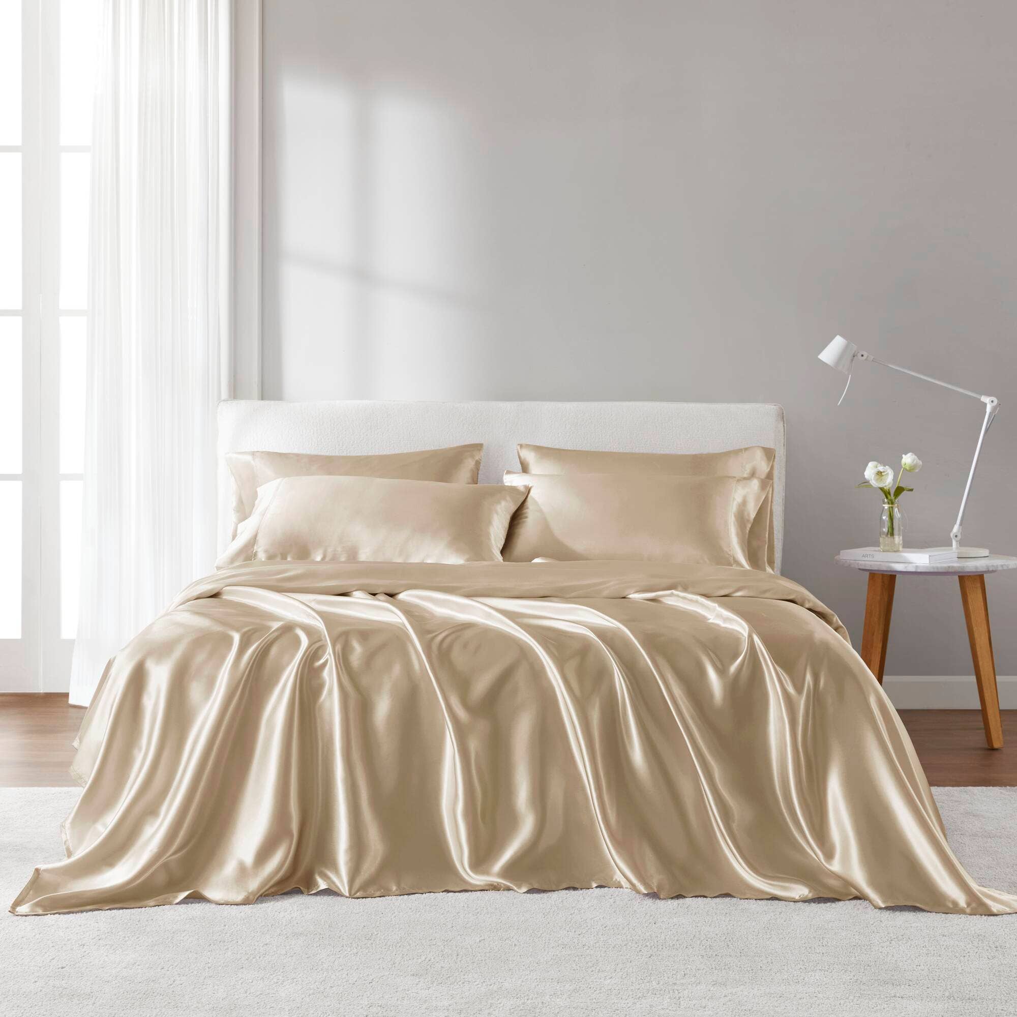 Olliix - Vente Parures de lit - Ensemble de draps en satin uni sans plis de luxe, Champagne0