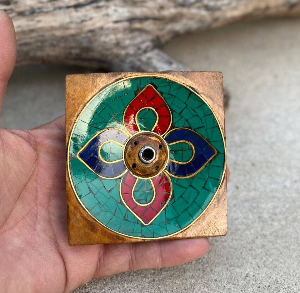 Lungta Imports - Wholesale Wierookhouder - Handgemaakte Tibetaanse wierookbrander, met de hand ingelegde steen Nepal0