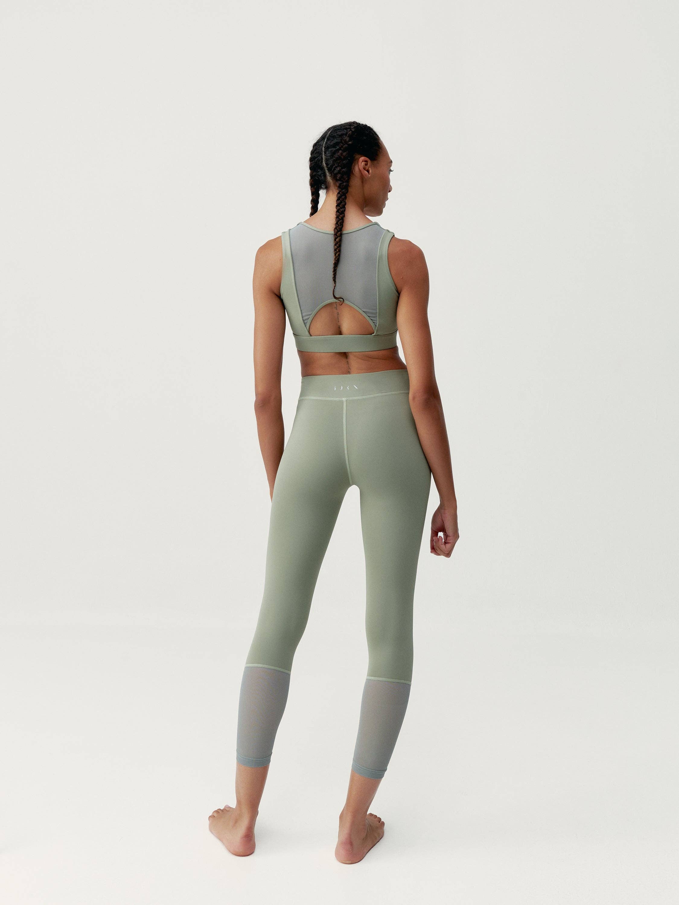 Born Living Yoga – wholesale Athletic/lounge leggings – Women's – Namir Camouflage Legging5