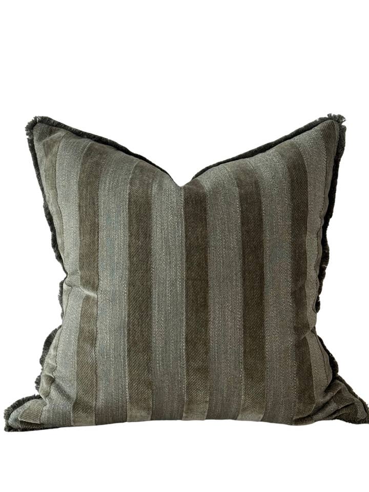 Almofada Isla Olive Stripe - borda com franjas por atacado de Ellenvale Trade
