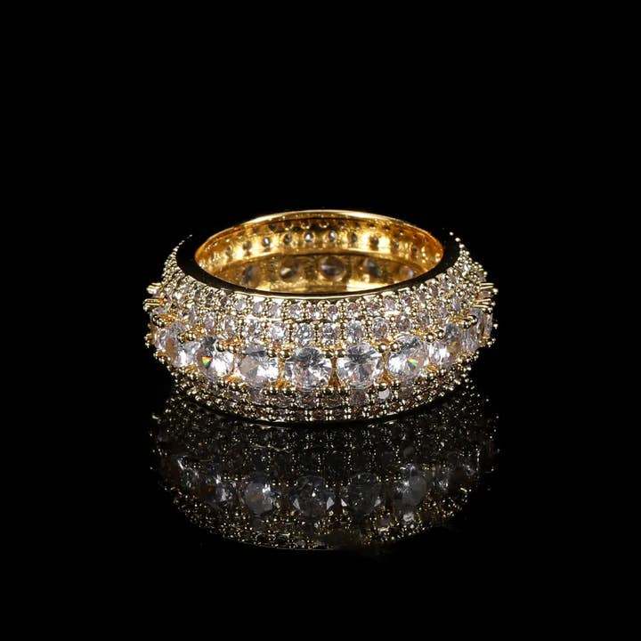 GB Jewelry – Großhandel Mehrsteinige Ringe – King Ring aus 18 Karat Gold mit Diamant