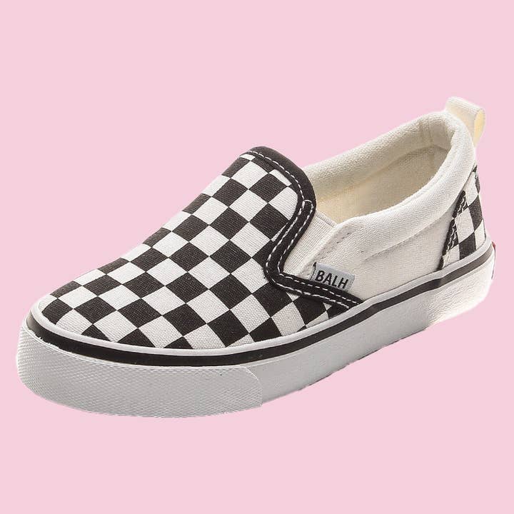 APHISON - Wholesale Slip On Sneakers - Women's - Womens and Kids Black and White Checker Slip-ons1