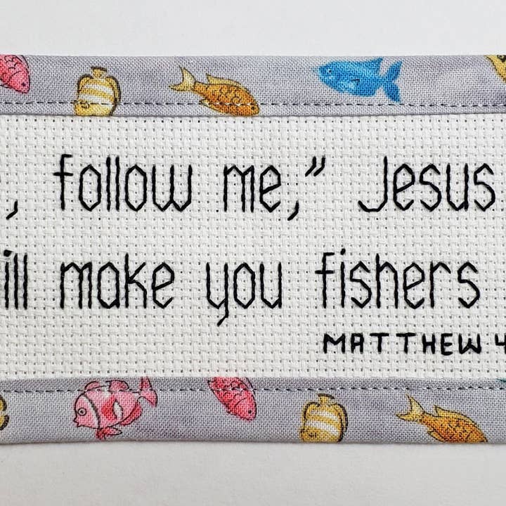 Matthew 4:19 - Kit de molduras cruzadas personalizadas para venta al por mayor de Rogue Stitchery