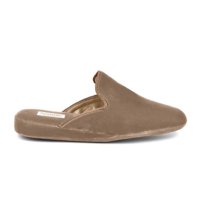 La femme du château aux amandes pour la vente par Hoomie