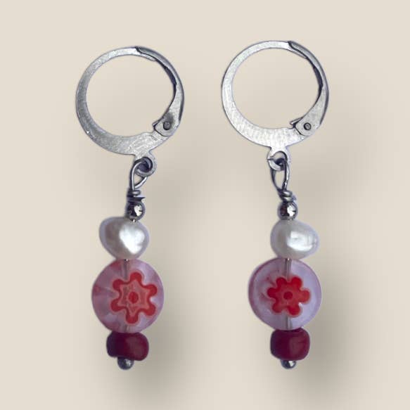 Lizzy earrings silver - red for wholesale by La Eva Store