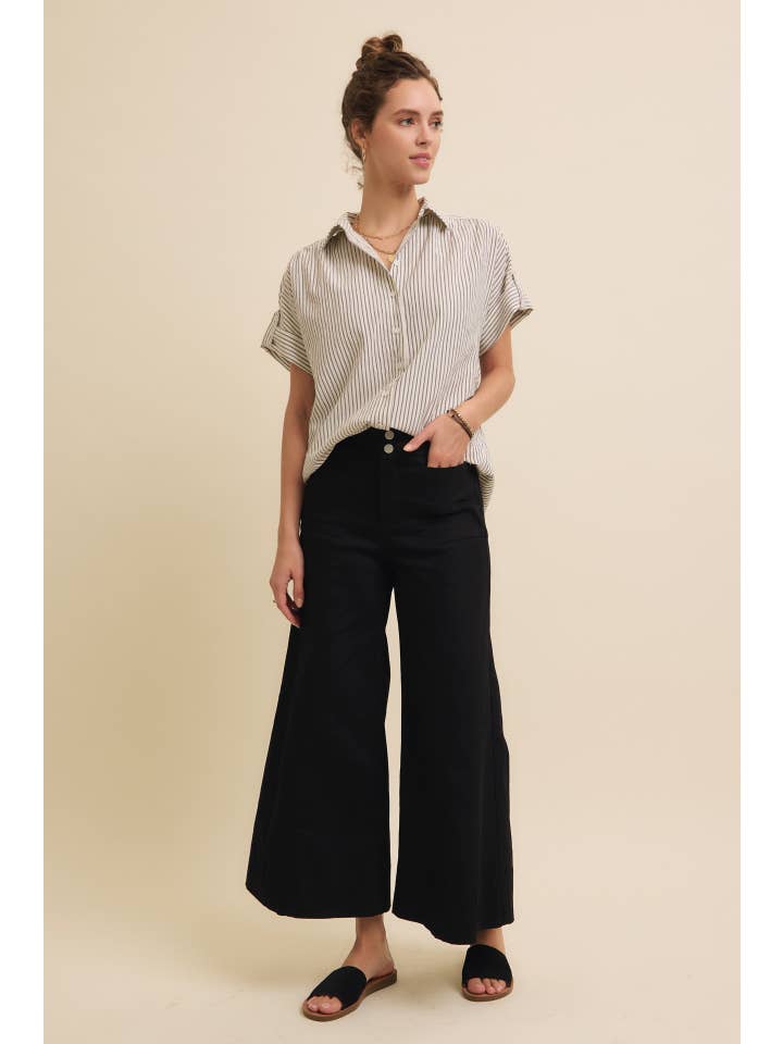 in february - Vente Jean – femme - PANTALON COURT À JAMBES LARGES ET TAILLE HAUTE EXTENSIBLE4