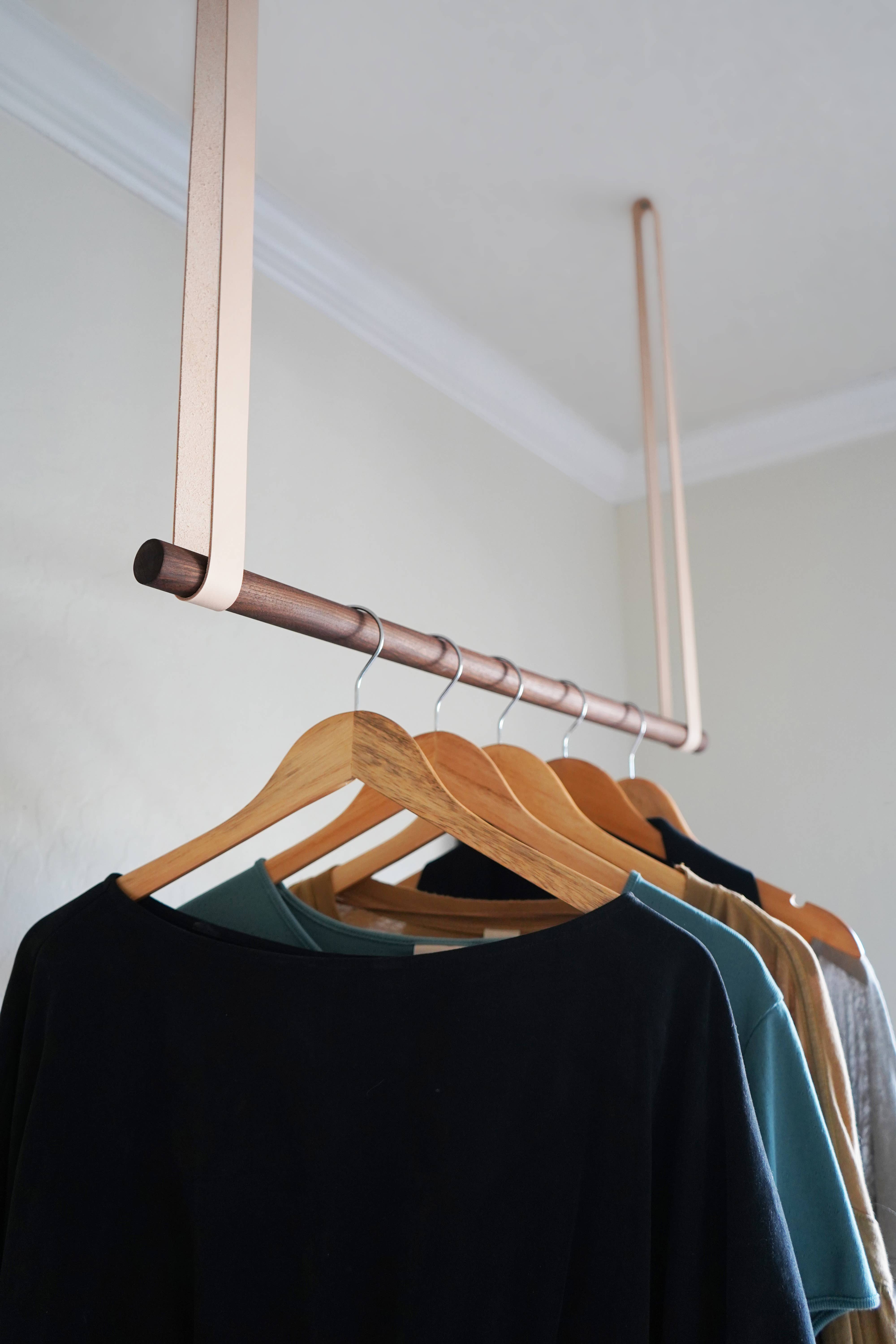 Keyaiira - Vente Cintres - Porte-vêtements avec sangles de suspension en cuir5